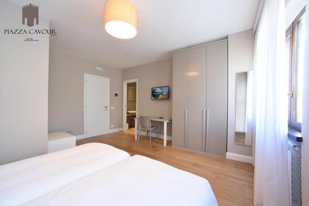 B&B Piazza Cavour Rieti Bagian luar foto