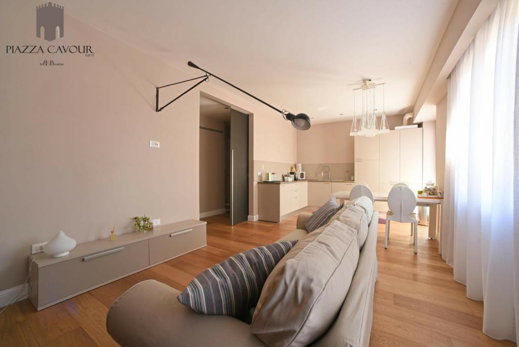 B&B Piazza Cavour Rieti Bagian luar foto